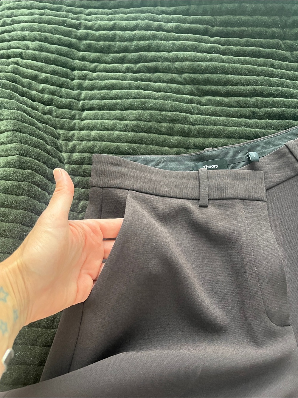 Theory High-Waist Admiral Pant in Mink - Picture 9 of 15